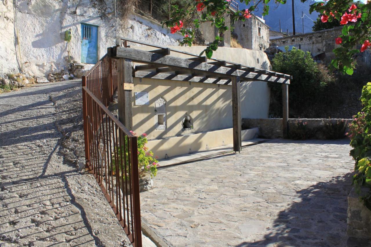 Fourfouras Cottage Buitenkant foto